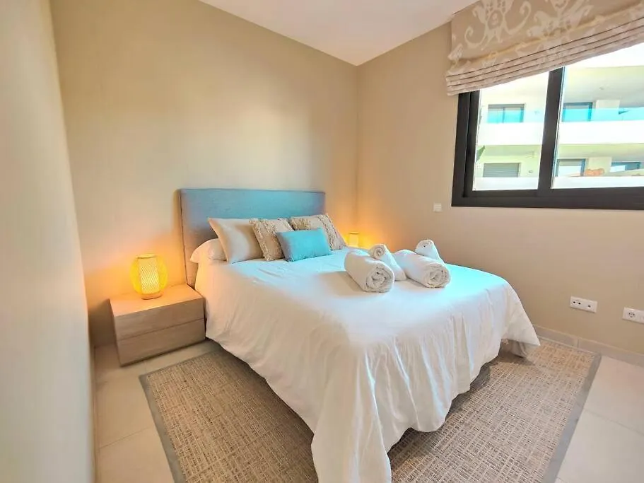 Luxury Golf & Private Garden Apartment Estepona